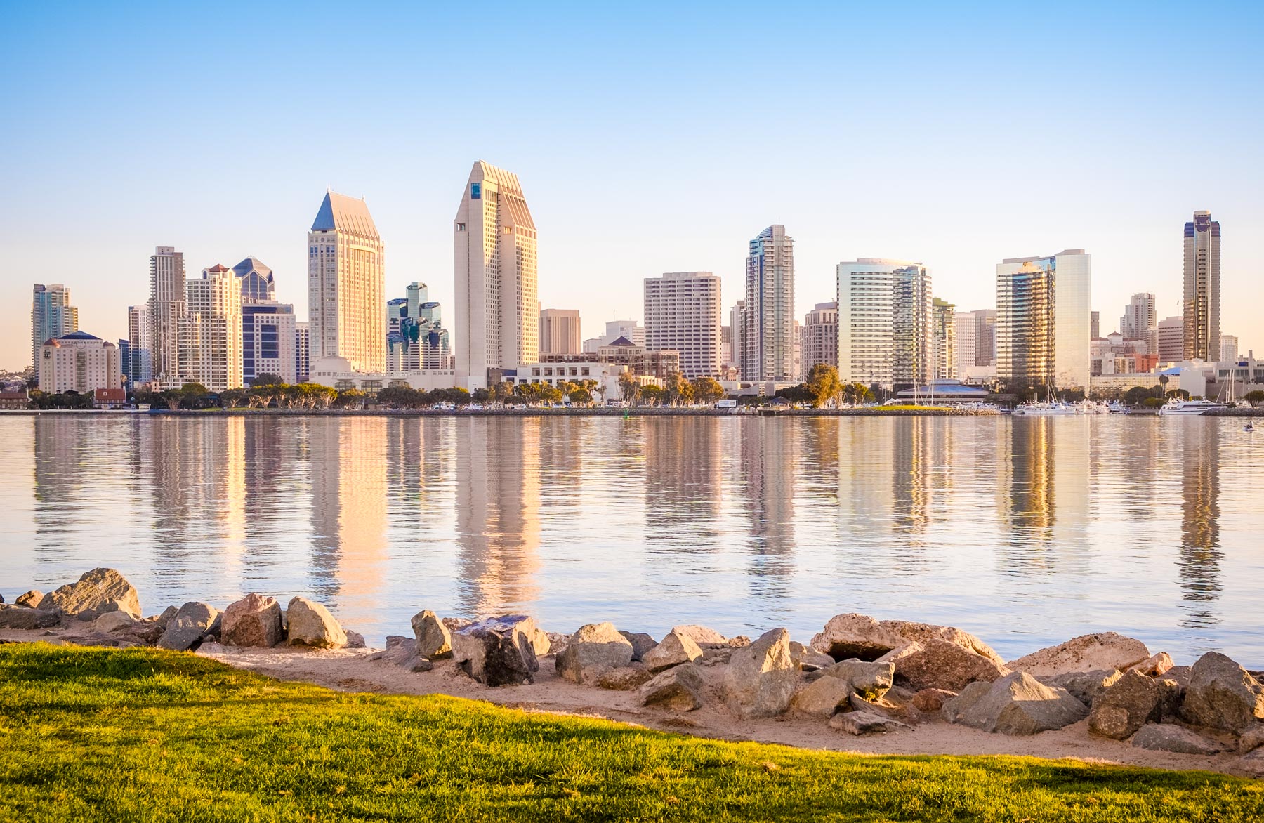 pros and cons of Living in San Diego