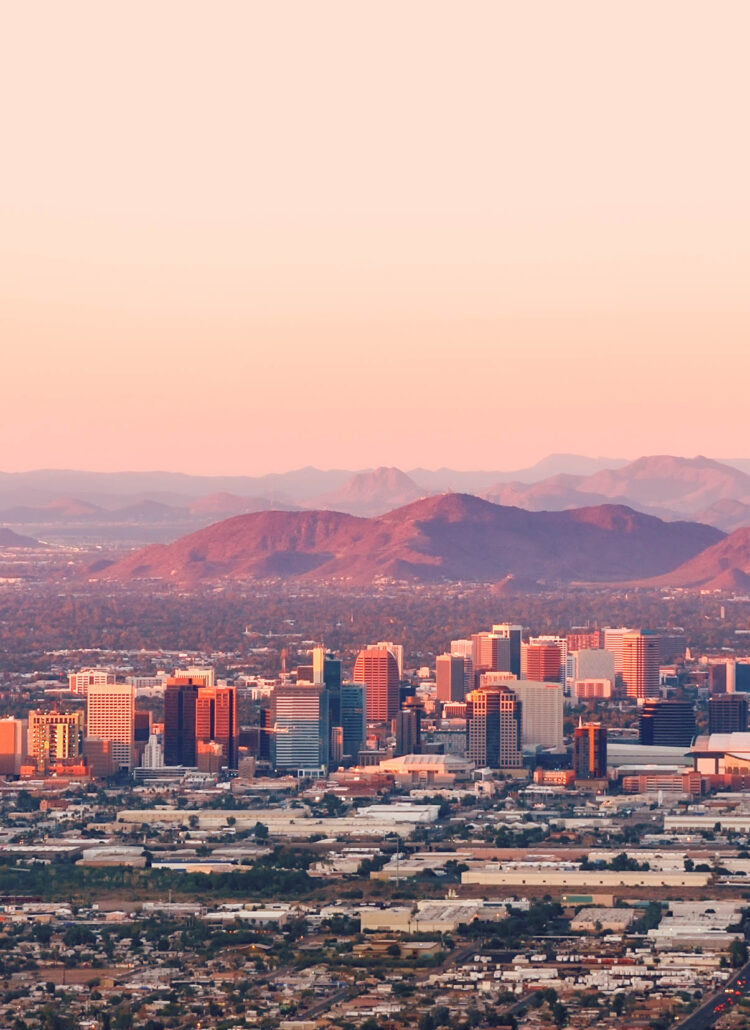 Pros and cons of living in Phoenix Arizona